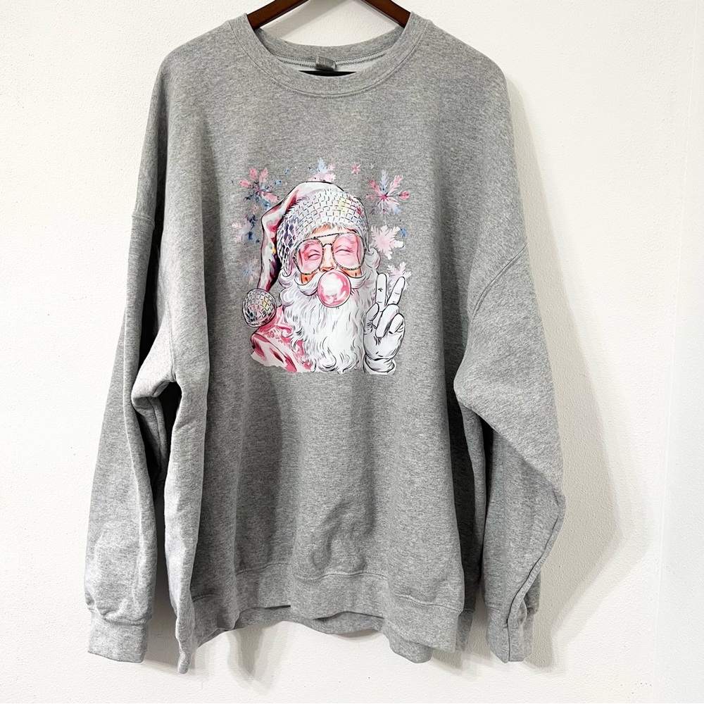 3XL Gray Holiday Santa Sweatshirt | Peace & Bubblegum Graphic